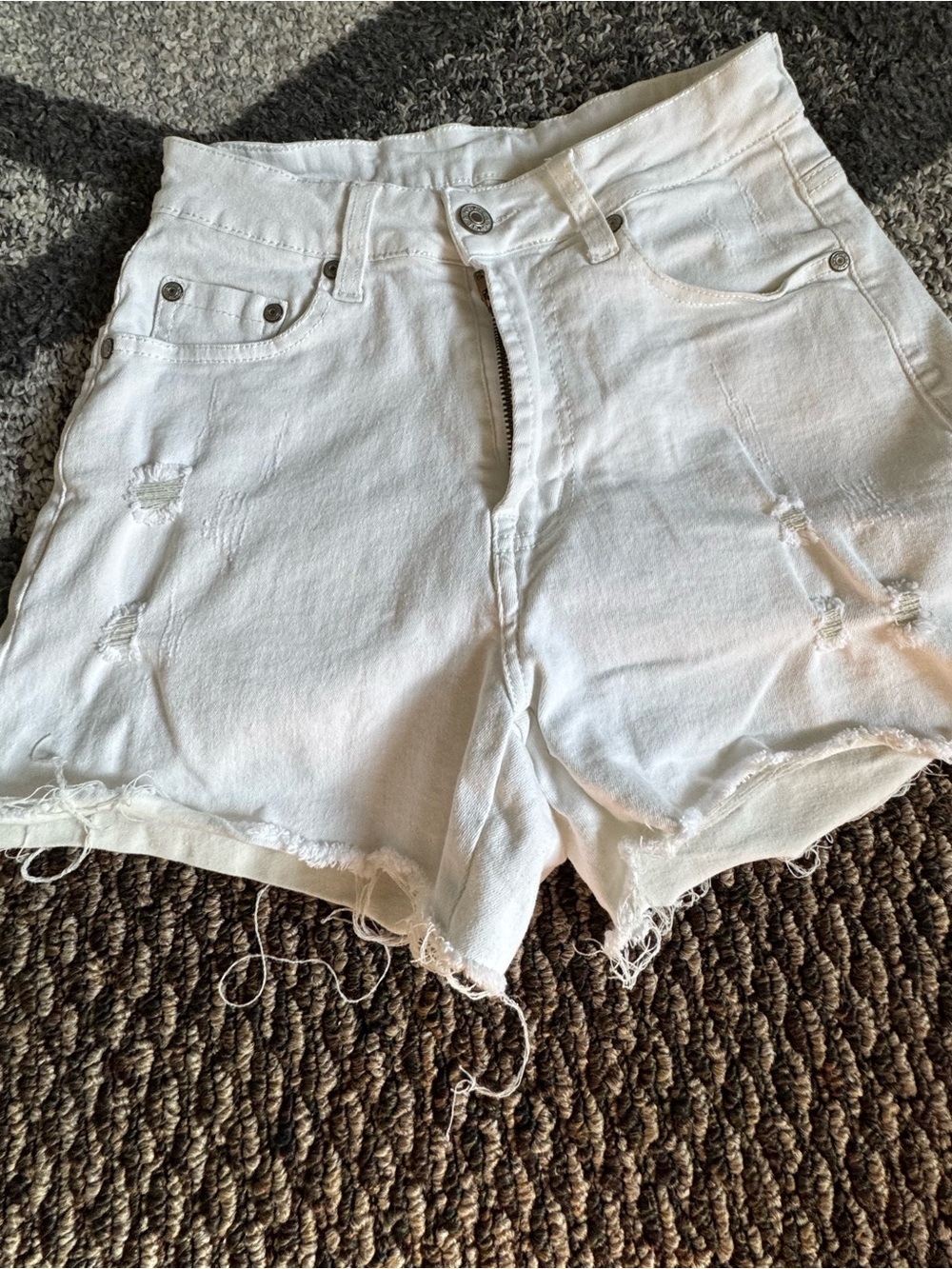 Distressed White High Waisted Denim Shorts Frayed Raw Hem Size Small Summer